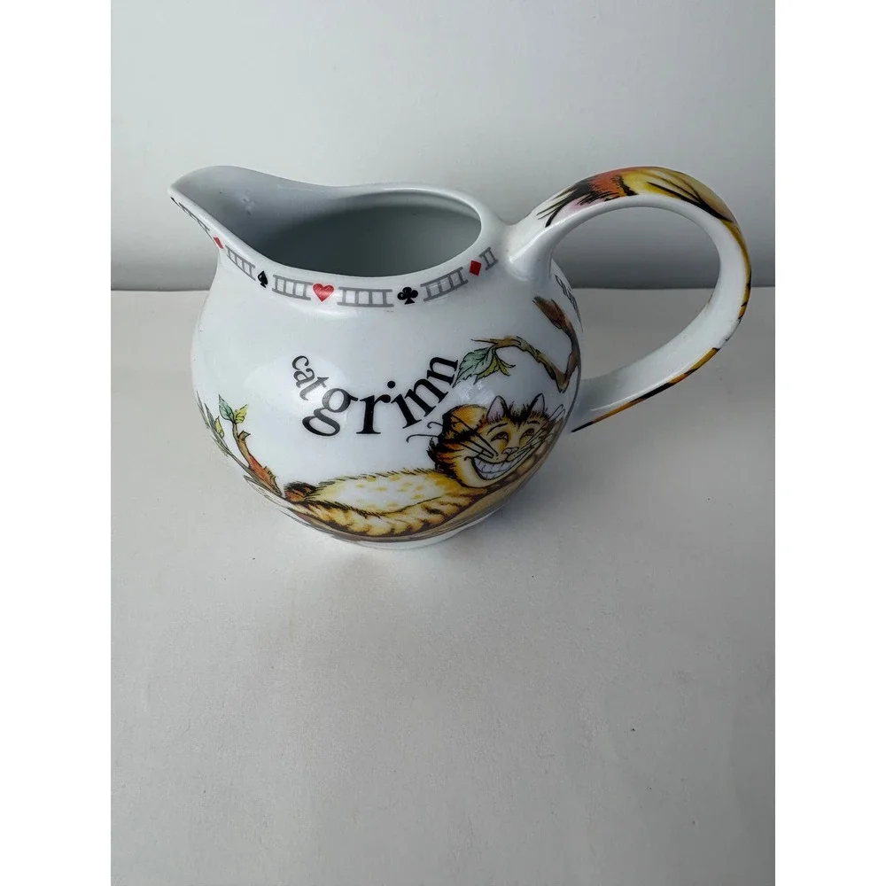 Paul Cardew Alice in Wonderland Cheshire Cat Creamer Pitcher 2010 England Design